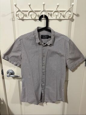 Topman Short Sleeve Button-Down Shirt in Light Gray Geometric Print